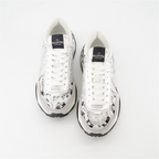 Baskets Baskets Lacerunner Valentino Garavani Argenté Femme