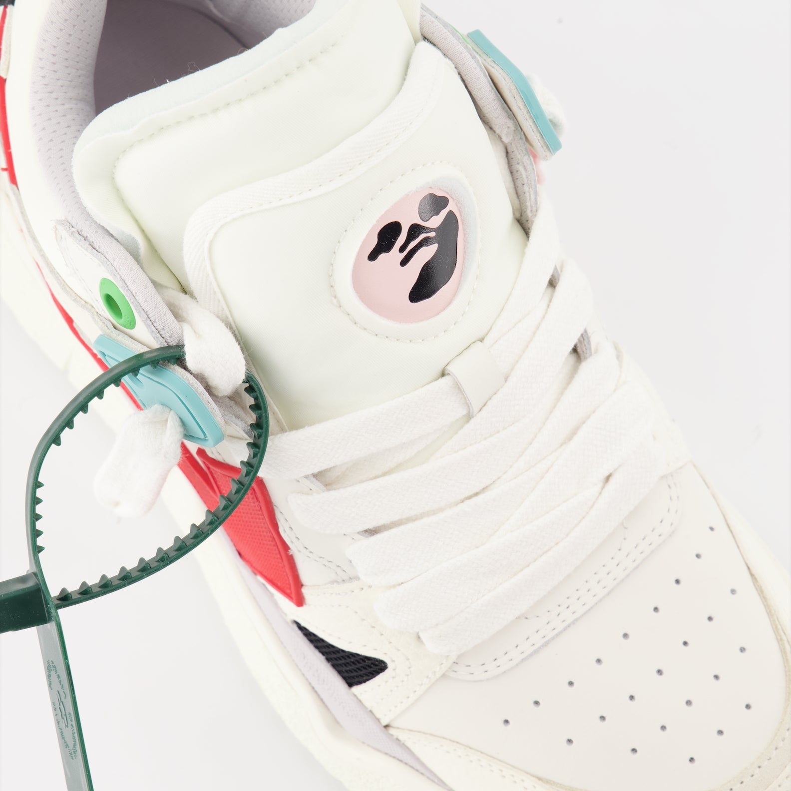 Baskets Baskets Midtop Sponge Off-White Blanc Homme