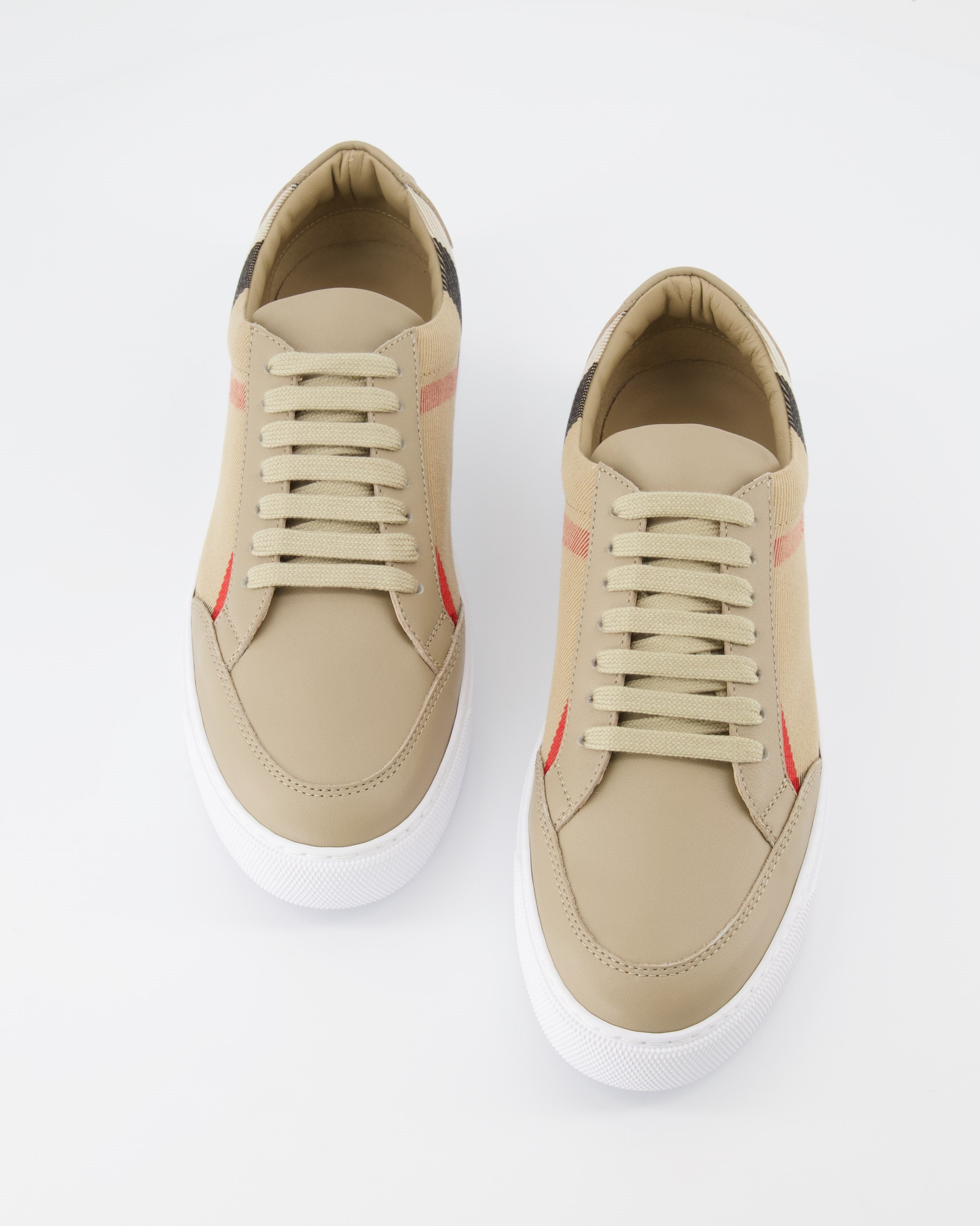 Sneaker Baskets à carreaux Burberry Beige Femme