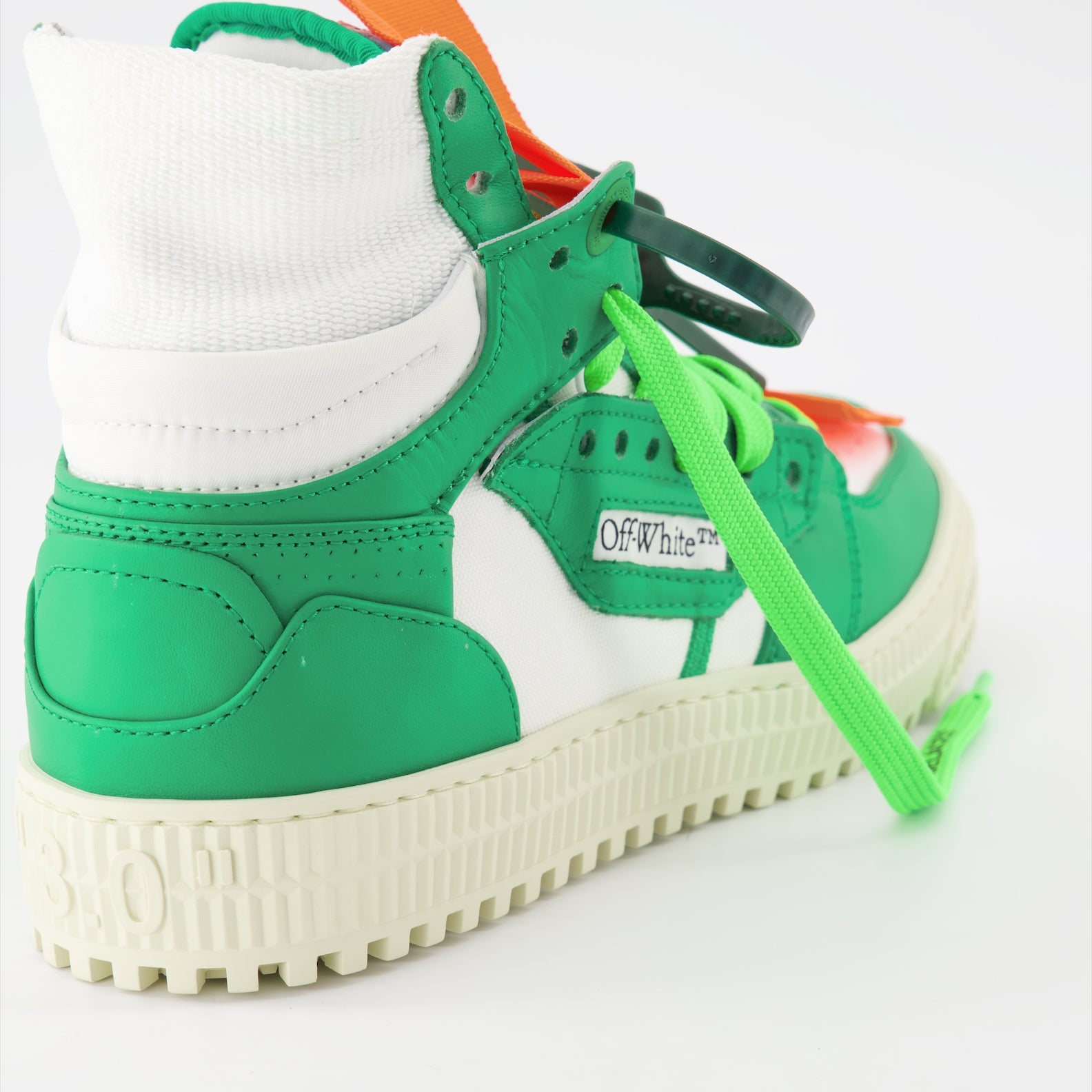 スニーカー オフコート 3.0 スニーカー Off-White 緑 女性