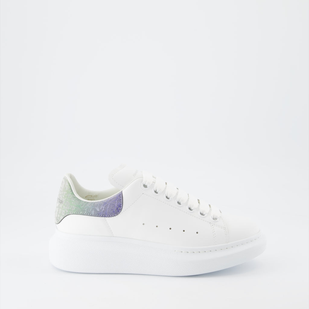 スニーカー オーバーサイズスニーカー Alexander McQueen 緑 女性