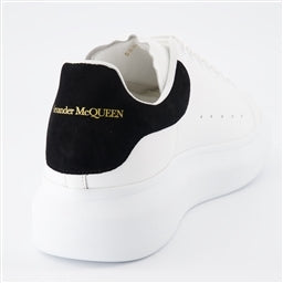 スニーカー オーバーサイズスニーカー Alexander McQueen 白 男
