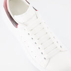 スニーカー オーバーサイズスニーカー Alexander McQueen 赤 女性