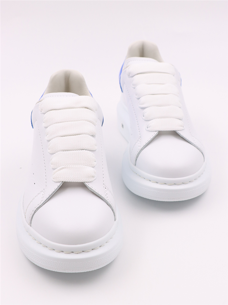 シューズ オーバーサイズスニーカー Alexander McQueen 青 子供たち