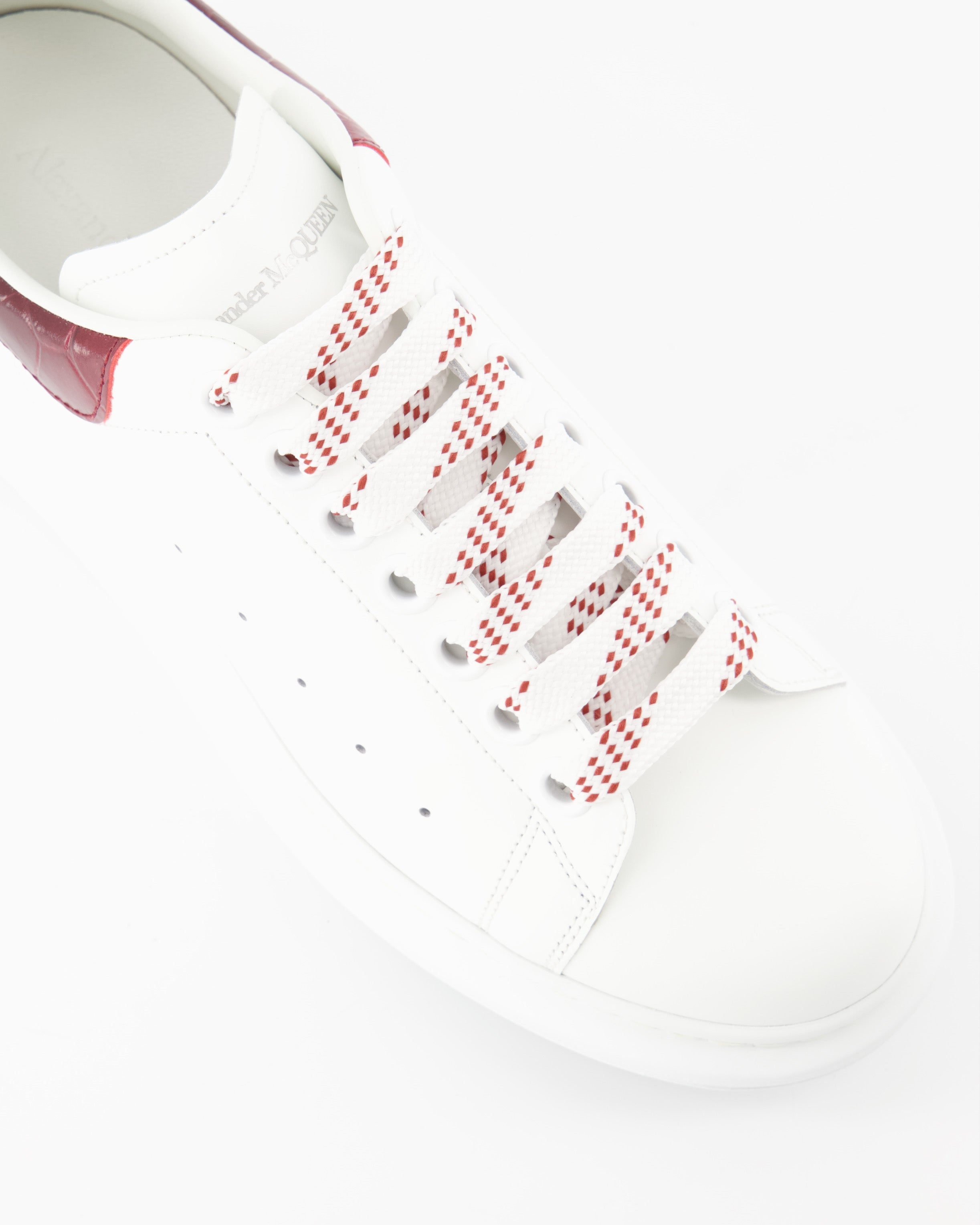 スニーカー オーバーサイズスニーカー Alexander McQueen 白 女性