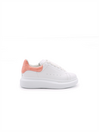 Shoes Oversized crocodile sneakers Alexander McQueen Pink Girls (3 years and over)