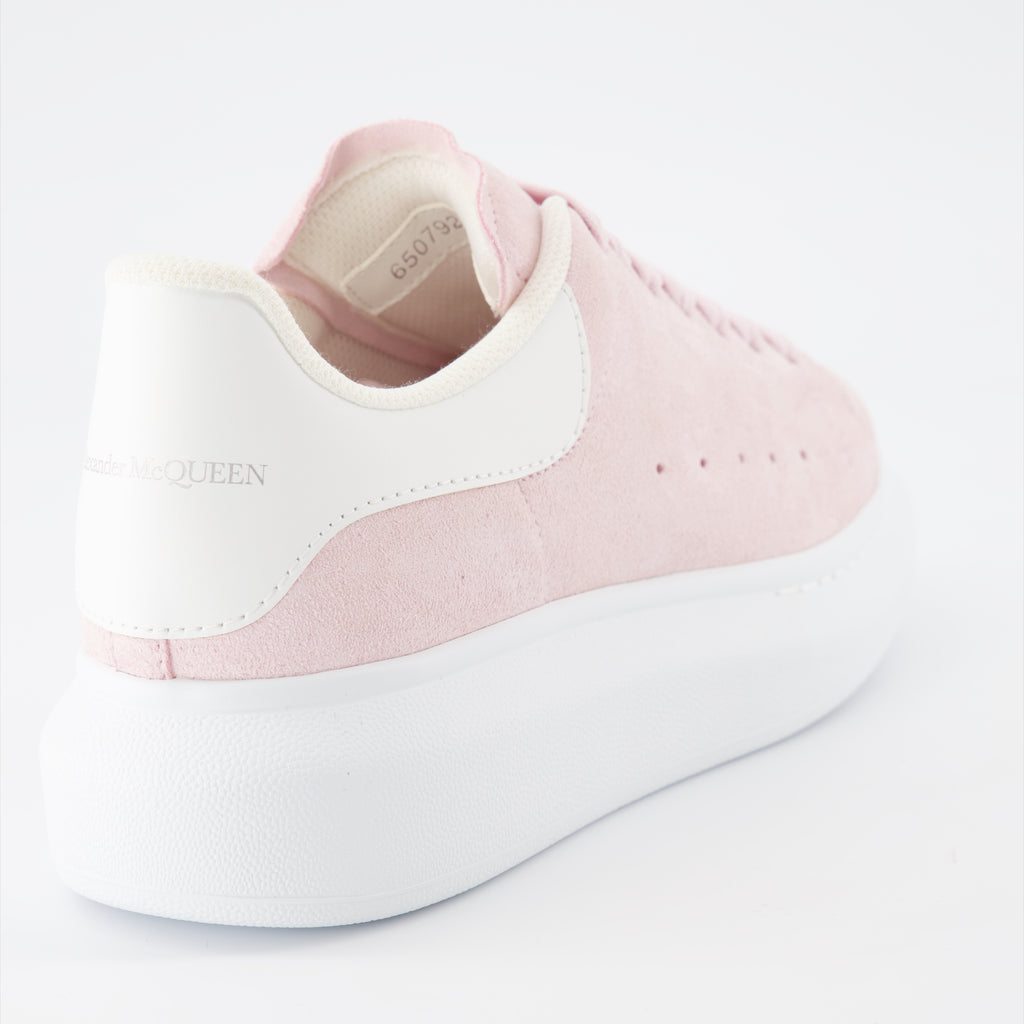 スニーカー オーバーサイズスニーカー Alexander McQueen ピンク 女性