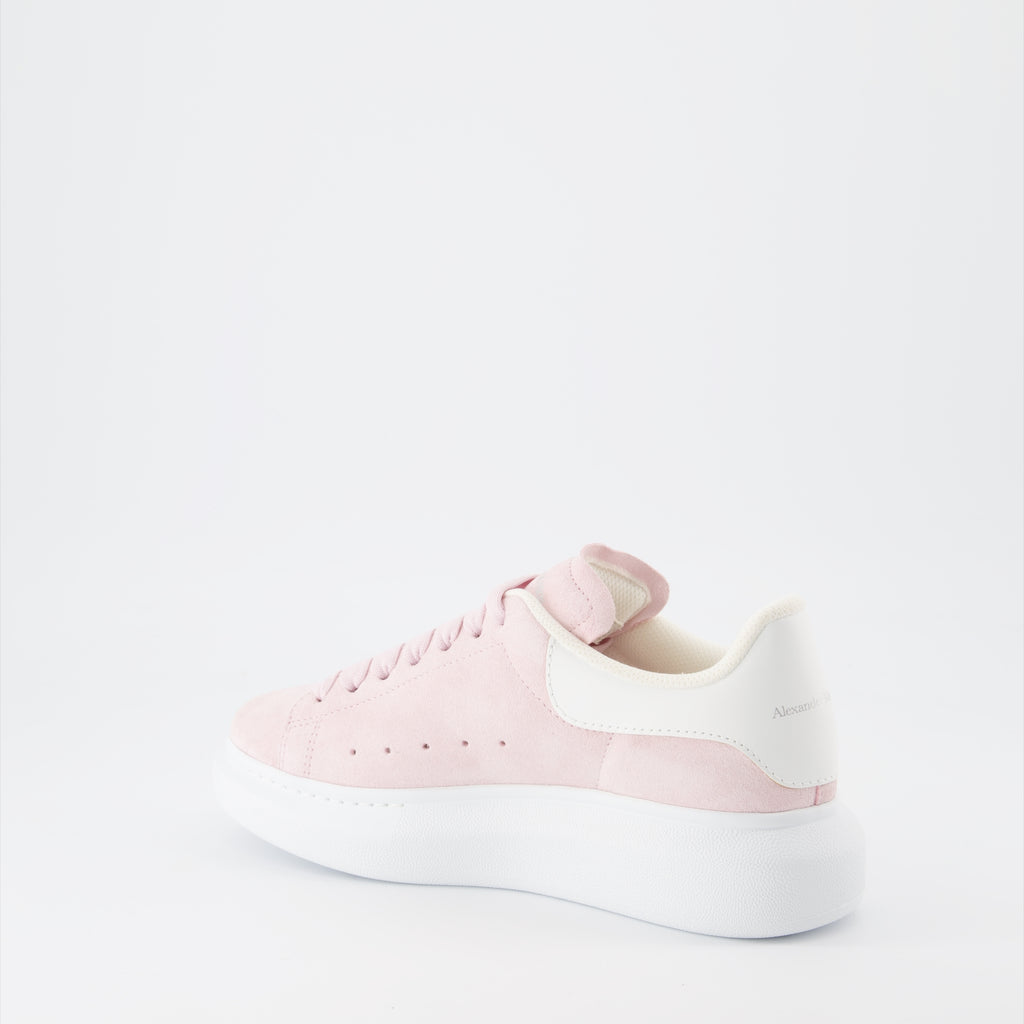 スニーカー オーバーサイズスニーカー Alexander McQueen ピンク 女性