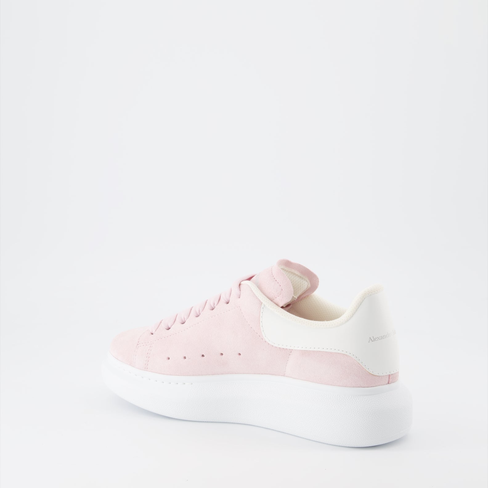 スニーカー オーバーサイズスニーカー Alexander McQueen ピンク 女性