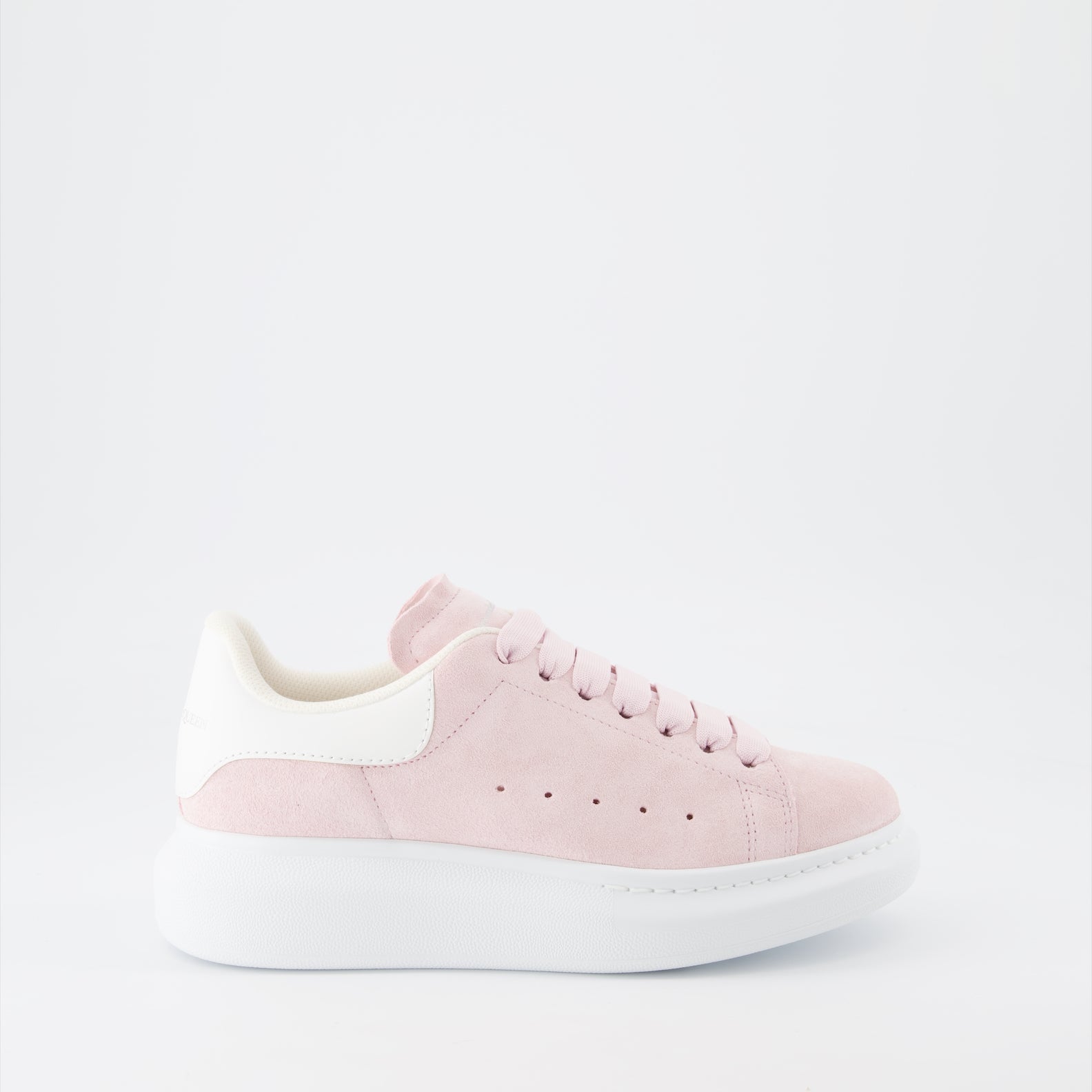 スニーカー オーバーサイズスニーカー Alexander McQueen ピンク 女性