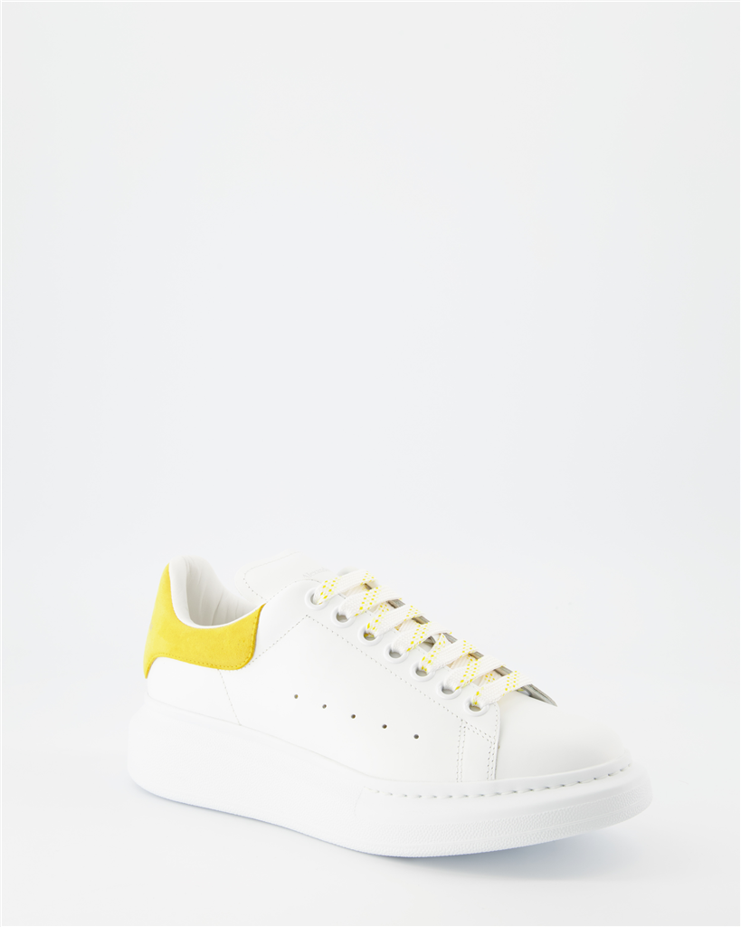 スニーカー オーバーサイズスニーカー Alexander McQueen 黄色 女性