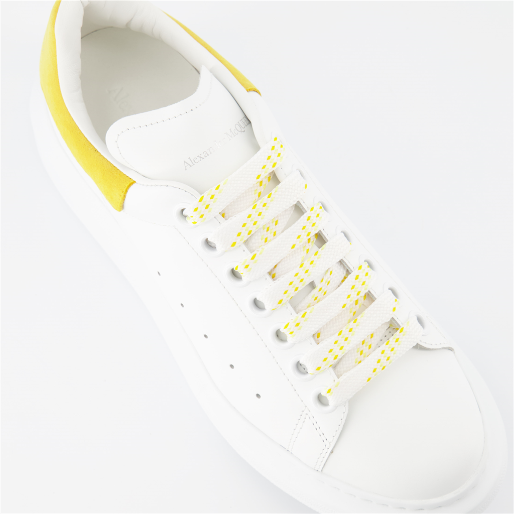 スニーカー オーバーサイズスニーカー Alexander McQueen 黄色 女性