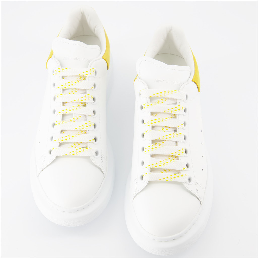 スニーカー オーバーサイズスニーカー Alexander McQueen 黄色 女性