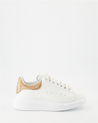 スニーカー オーバーサイズスニーカー Alexander McQueen 茶色 女性