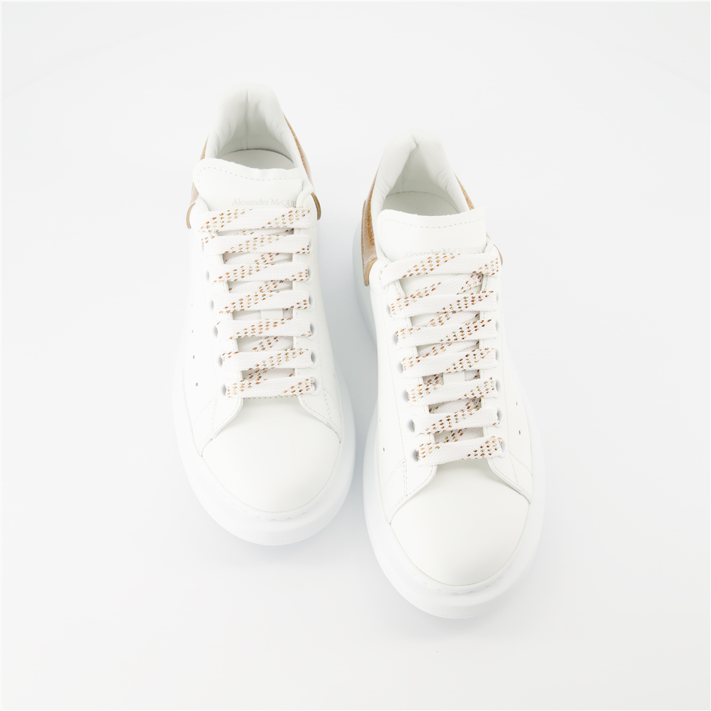 スニーカー オーバーサイズスニーカー Alexander McQueen 茶色 女性