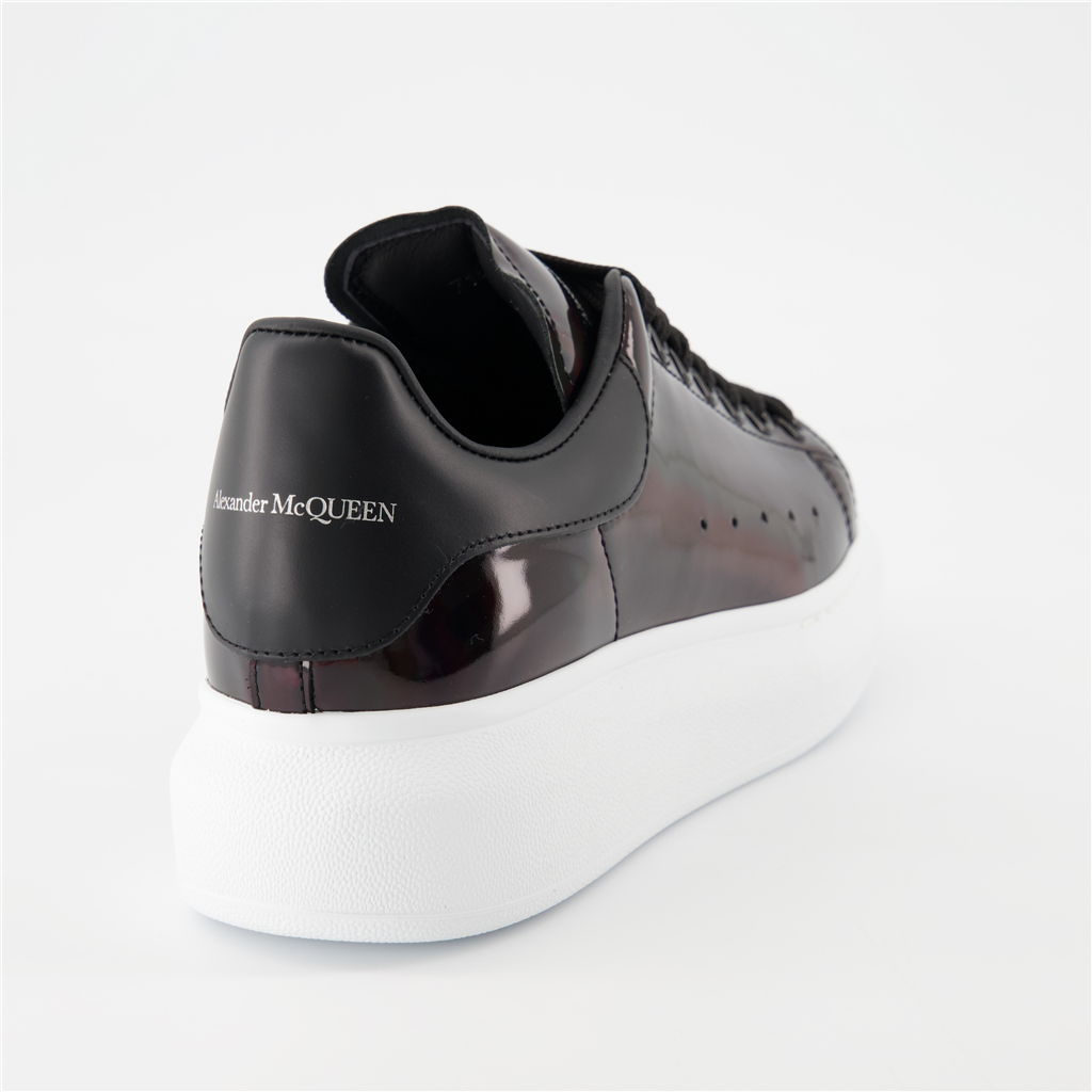 スニーカー オーバーサイズスニーカー Alexander McQueen 黒 女性