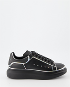 スニーカー オーバーサイズスニーカー Alexander McQueen 黒 男