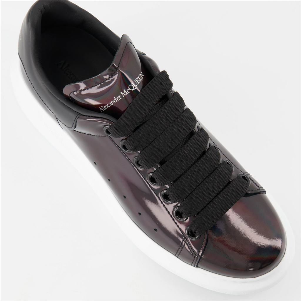 スニーカー オーバーサイズスニーカー Alexander McQueen 黒 女性