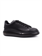 Sneakers Oversized sneakers Alexander McQueen Black Man