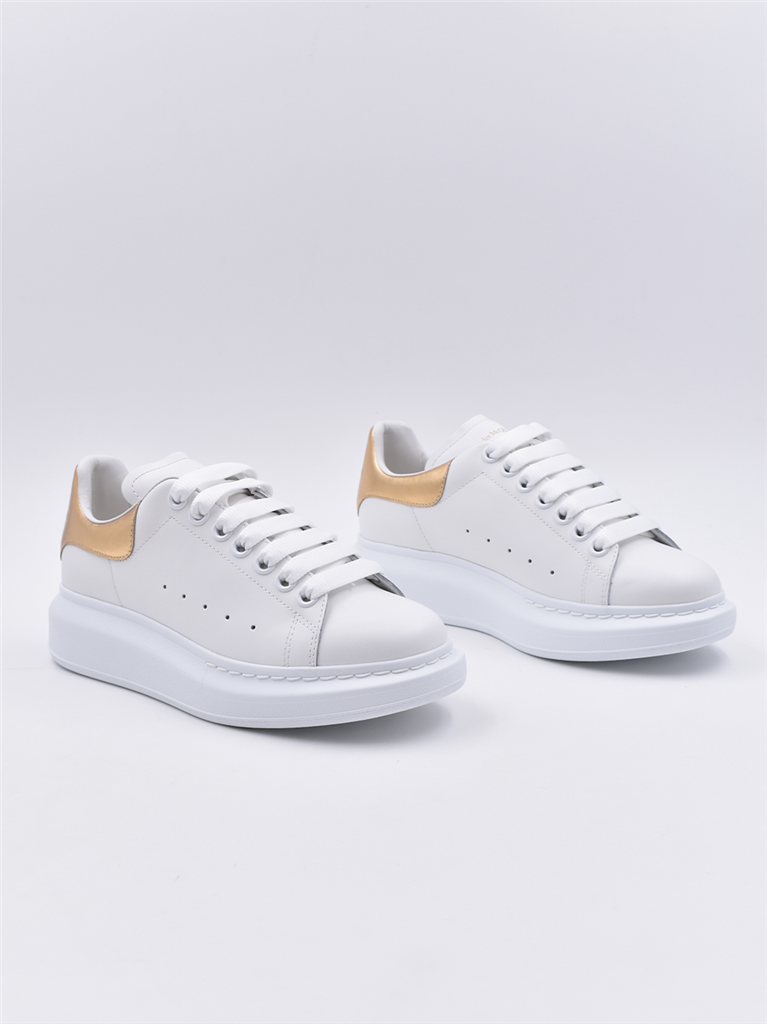 Baskets Baskets oversize Alexander McQueen Doré Femme