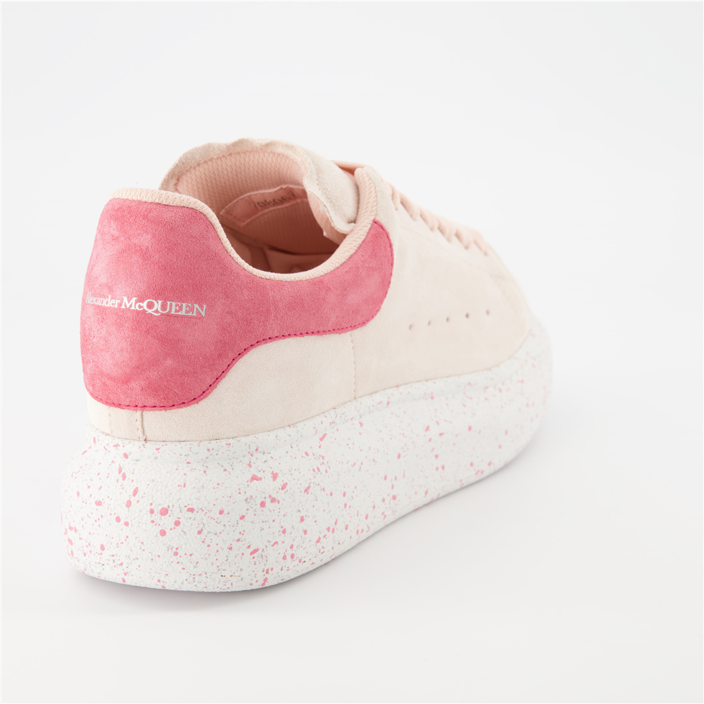 スニーカー オーバーサイズスニーカー Alexander McQueen ピンク 女性