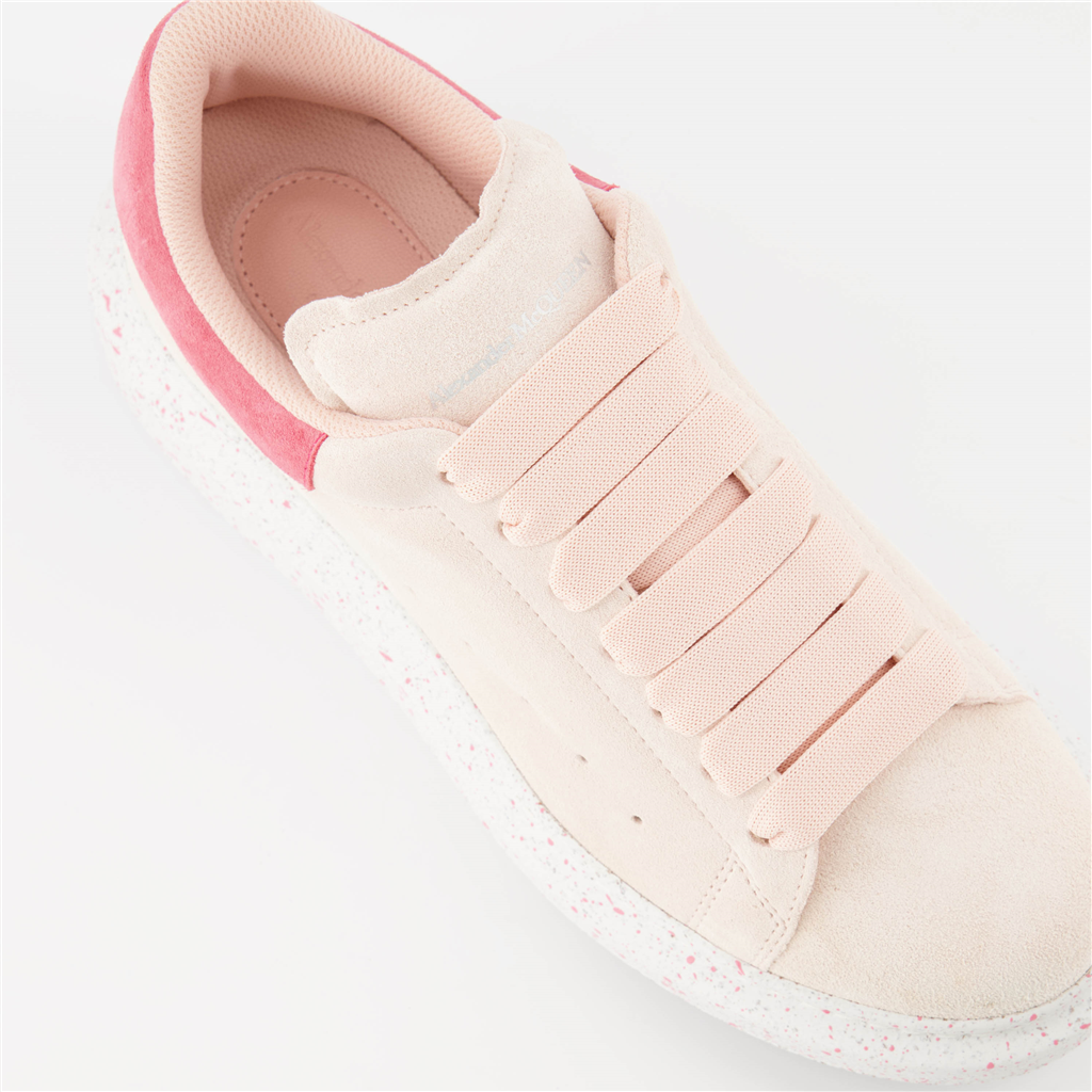 スニーカー オーバーサイズスニーカー Alexander McQueen ピンク 女性