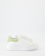 スニーカー オーバーサイズスニーカー Alexander McQueen 緑 女性