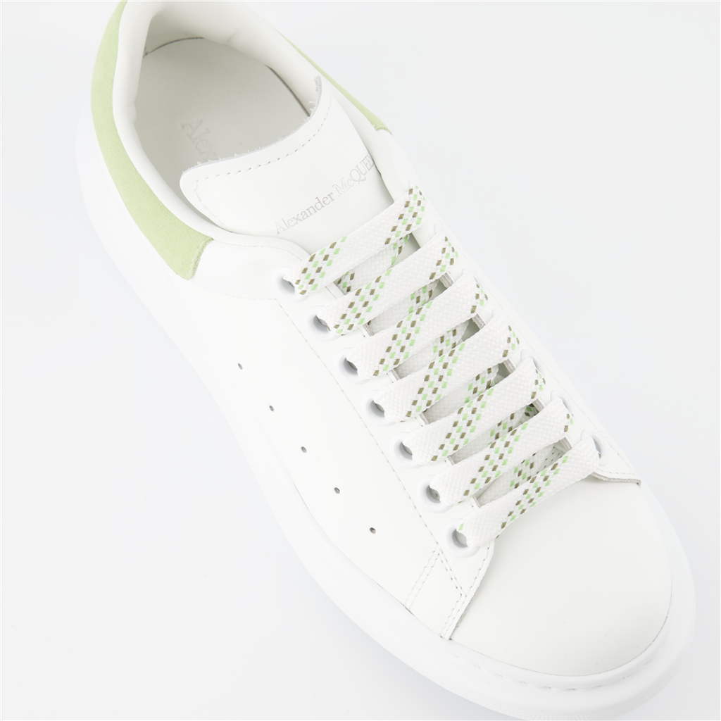 スニーカー オーバーサイズスニーカー Alexander McQueen 緑 女性