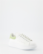 スニーカー オーバーサイズスニーカー Alexander McQueen 緑 女性