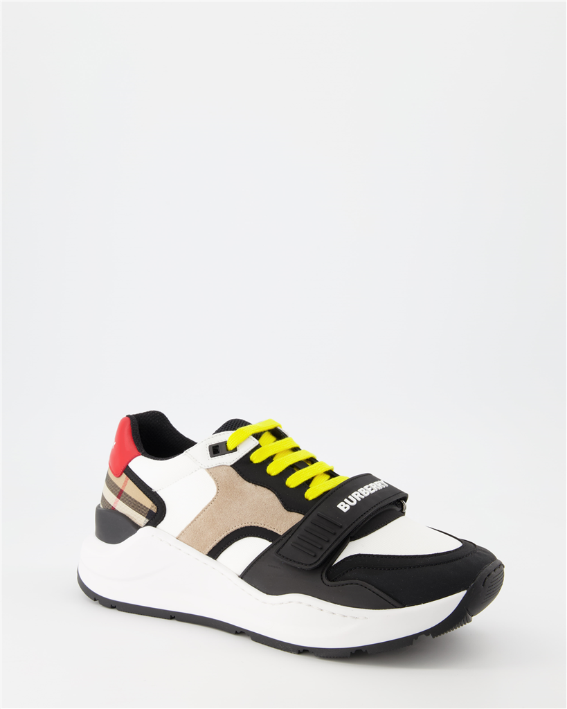 Baskets Baskets Ramsey Burberry Beige Homme