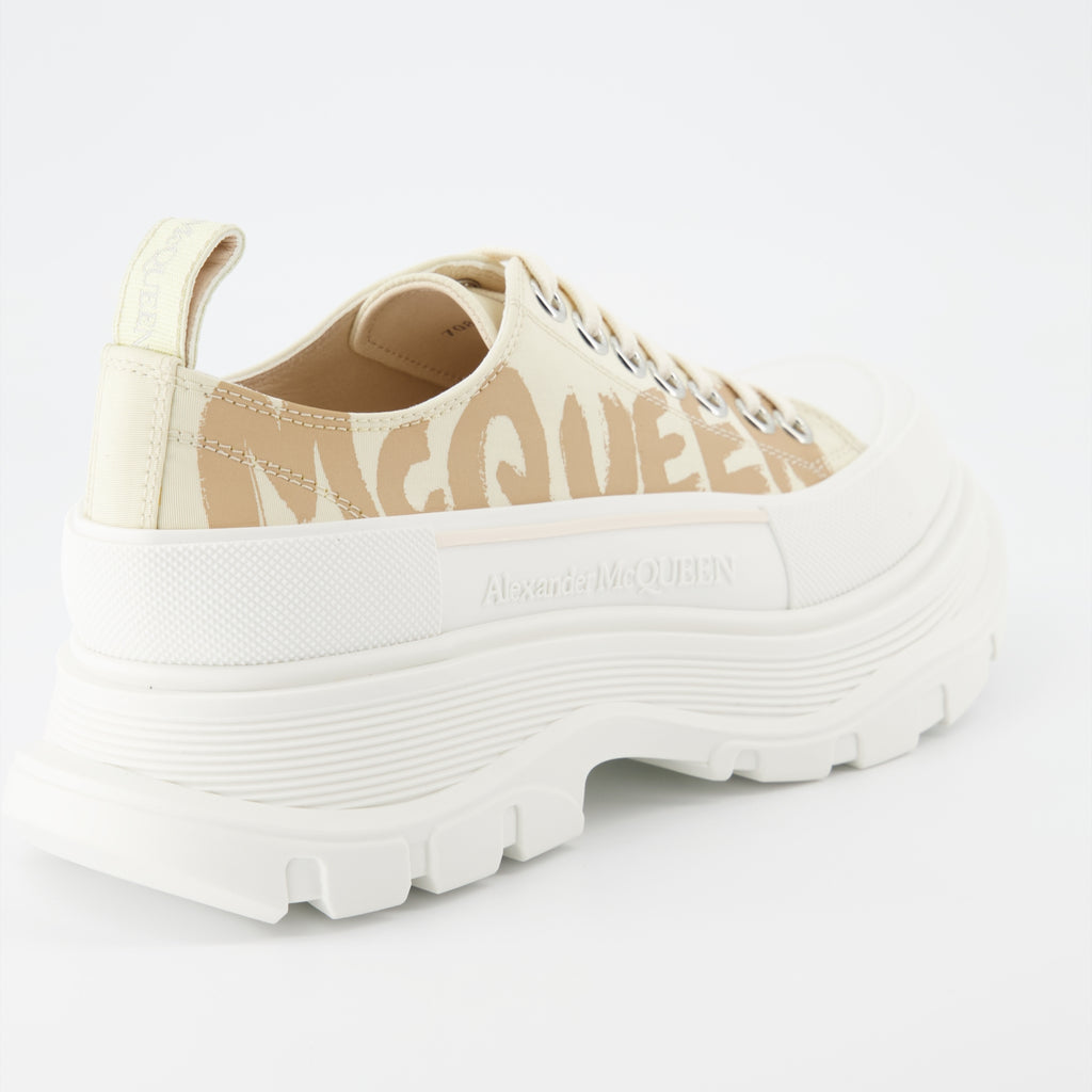 Tênis Baskets Tread Slick Graffiti Alexander McQueen Bege Femme