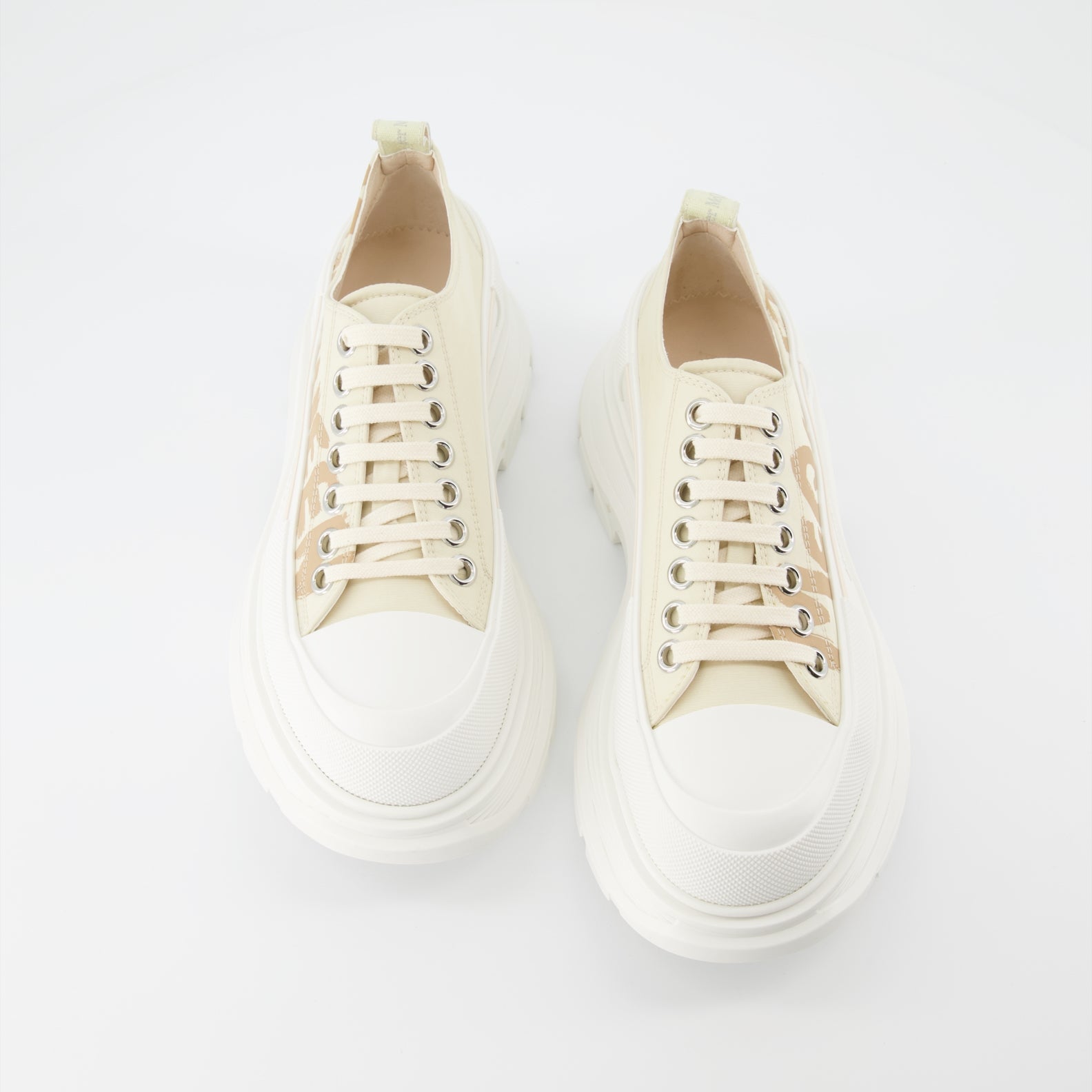 Baskets Baskets Tread Slick Graffiti Alexander McQueen Beige Femme