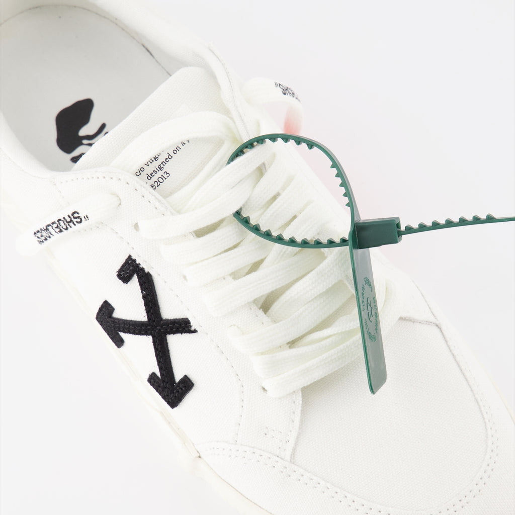 Tênis Baskets Vulcanized Off-White Branco Homme