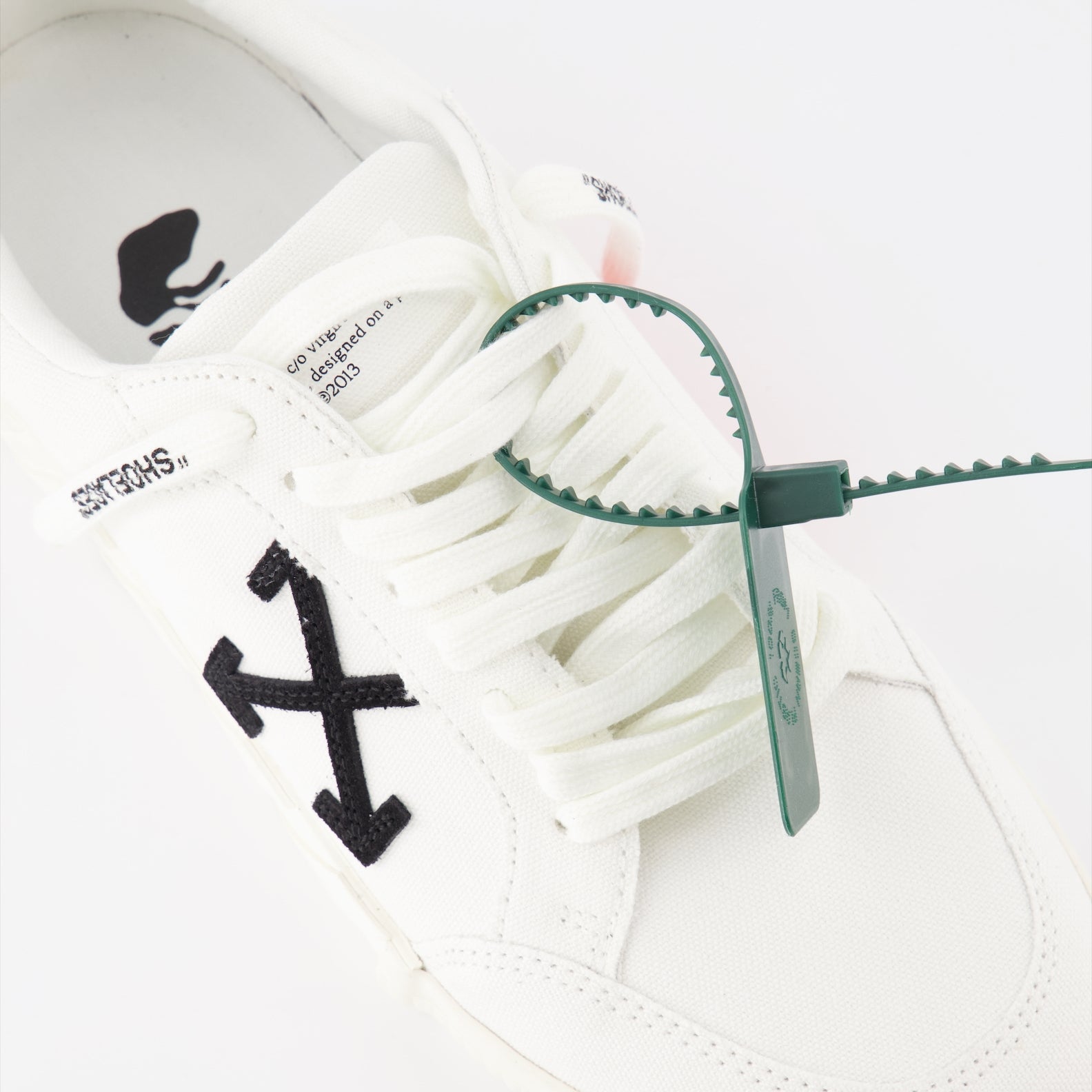スニーカー 加硫スニーカー Off-White 白 男