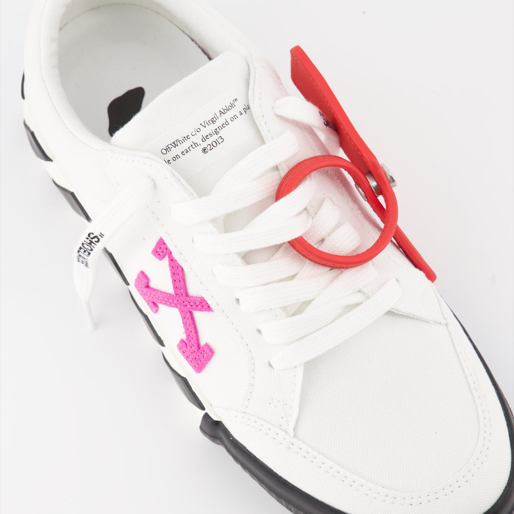 Tênis Baskets Vulcanized Off-White Branco Femme