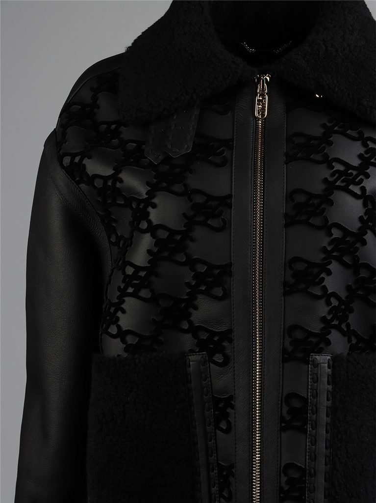 コート レザージャケット Fendi 黒 女性