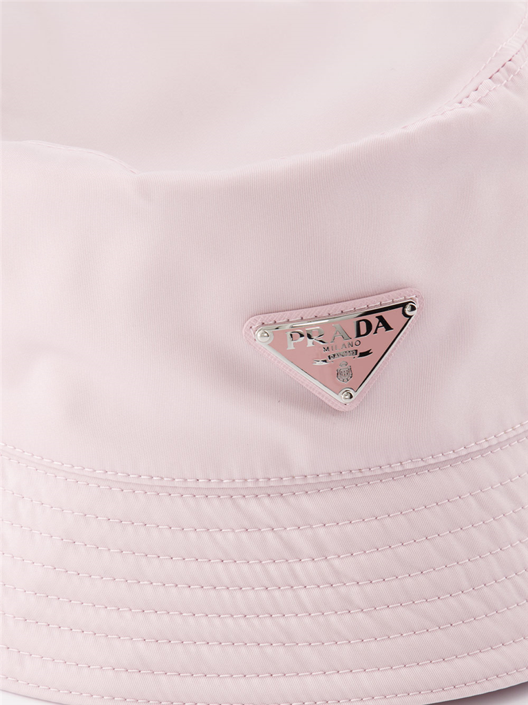 Gorras, sombreros y gorros Bob en Re-Nylon Prada Rosa Femme