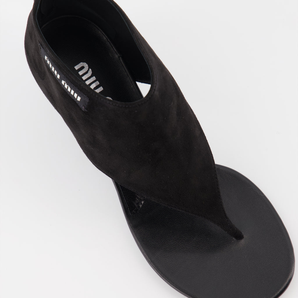 Bottines tongs en cuir noir