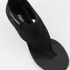 Bottines tongs en cuir noir