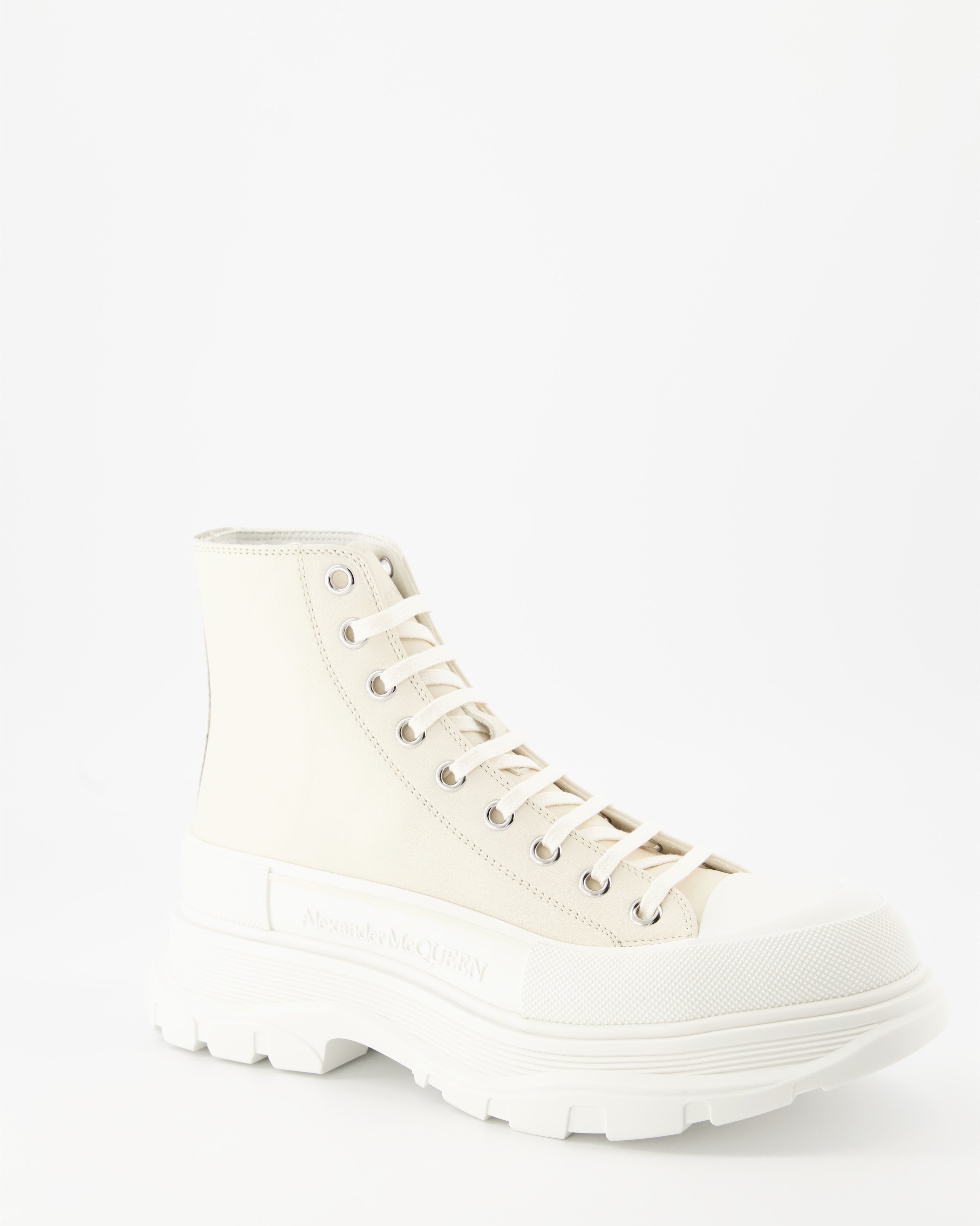 Bottes et bottines Bottines Tread Slick Alexander McQueen Beige Homme