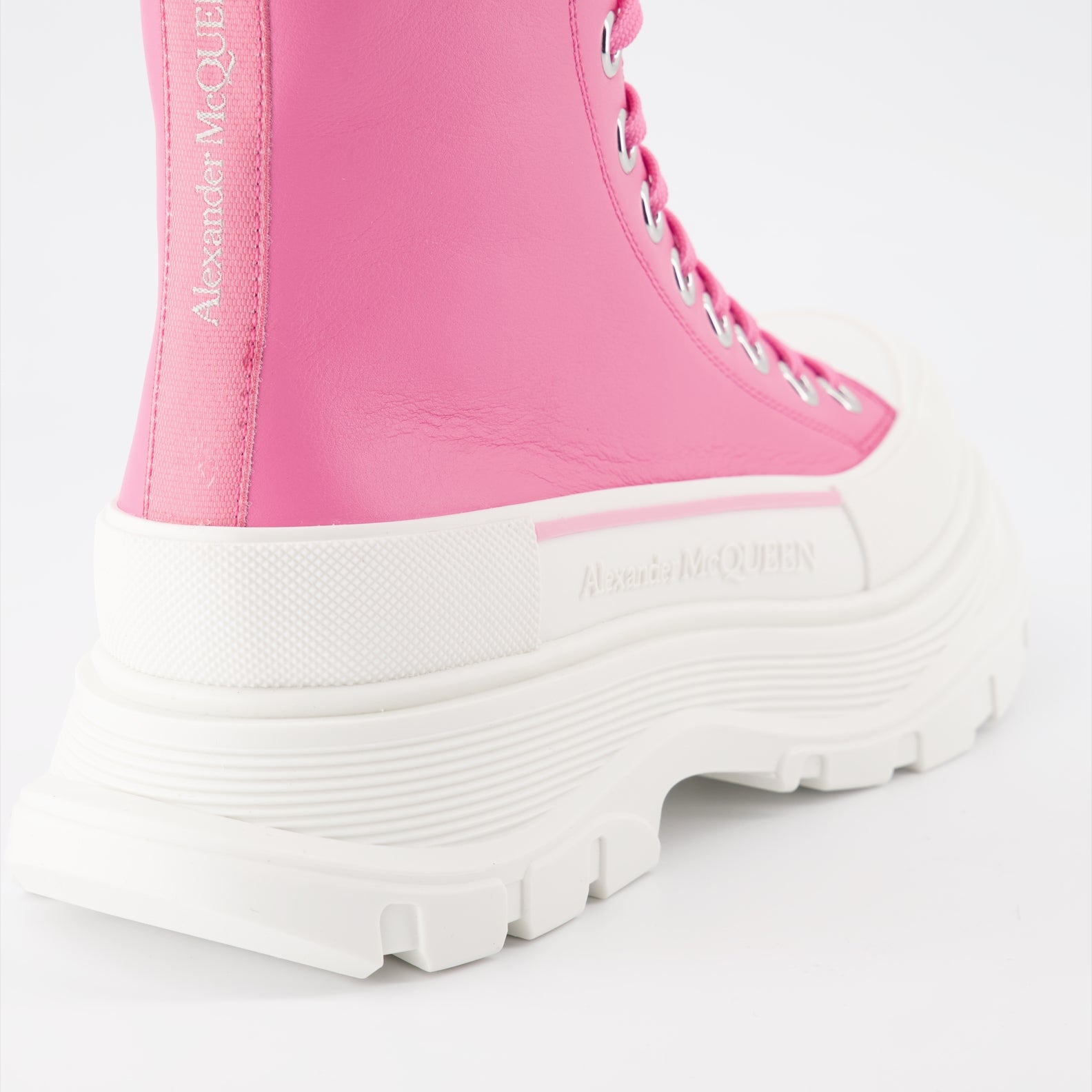 Bottines Bottines Tread Slick Alexander McQueen Rose Femme