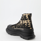 Bottes et bottines Bottines Tread Slick Graffiti Alexander McQueen Beige Homme