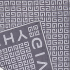 Écharpes, foulards et gants Carré de soie 4G Givenchy Gris Femme