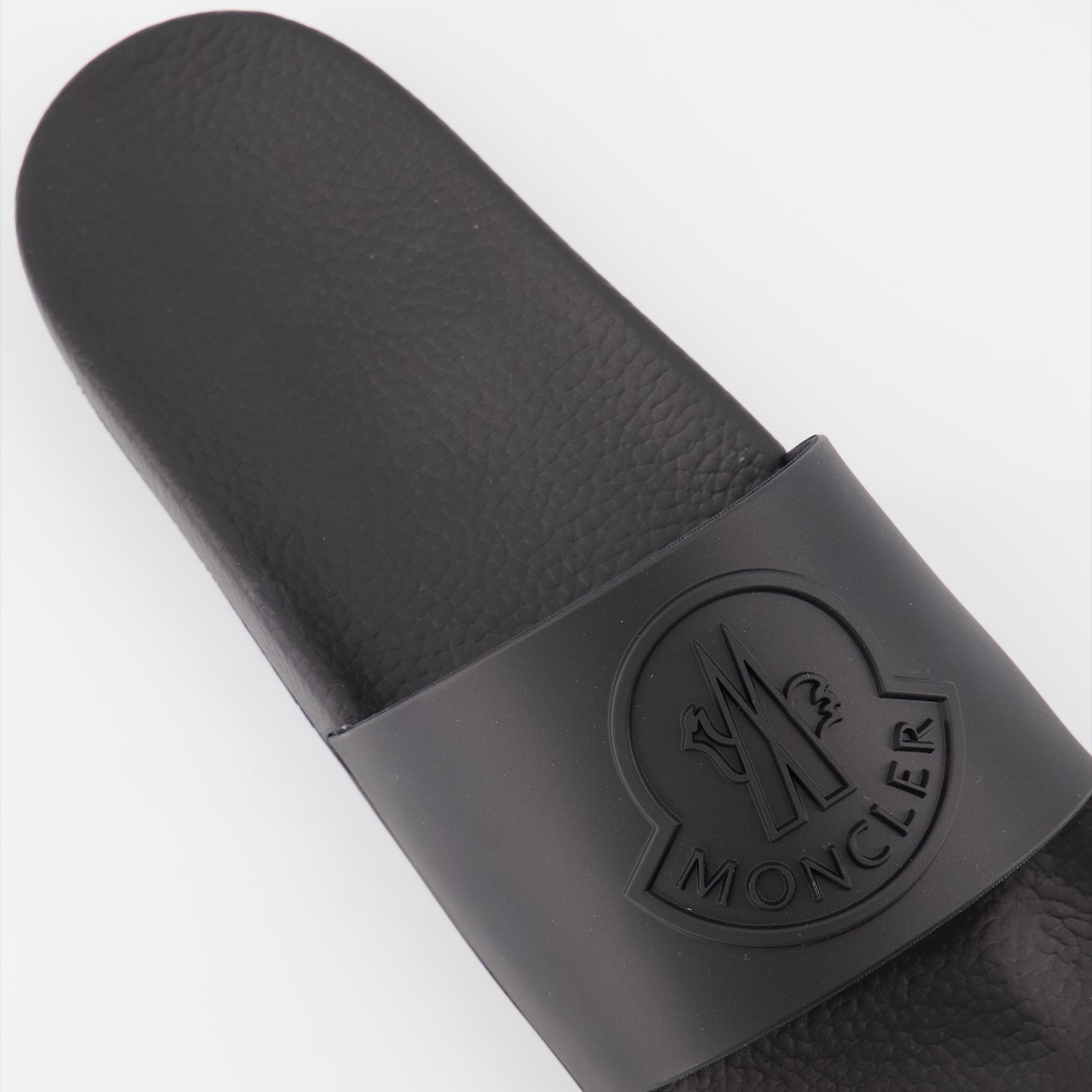 Sapatos abertos Claquettes Basile Moncler Preto Homme