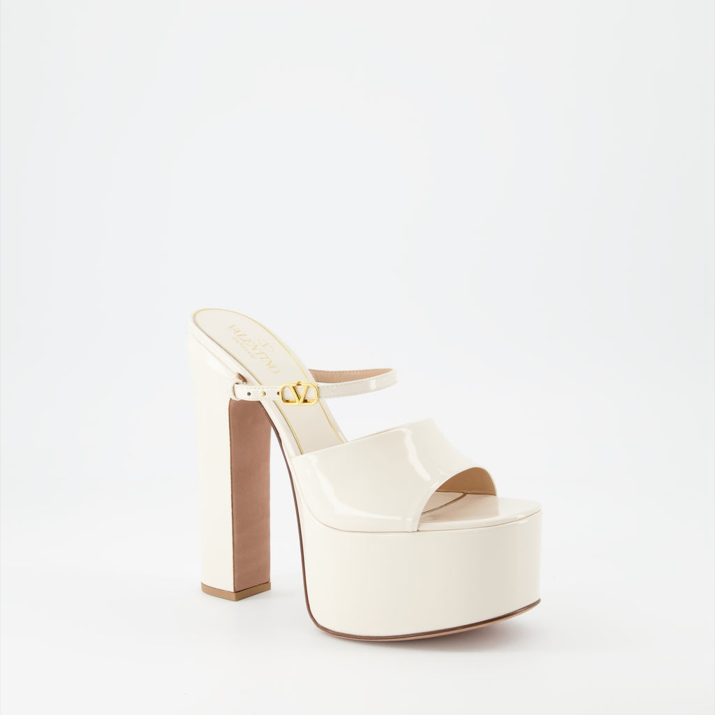 Zapatos de plataforma Claquettes compensées Tan-Go Valentino Garavani Beige Femme