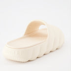 Zapatos abiertos Claquettes Lilo Moncler Blanco Femme