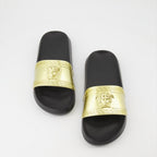 Zapatos abiertos Claquettes Medusa Head Versace Oro Homme