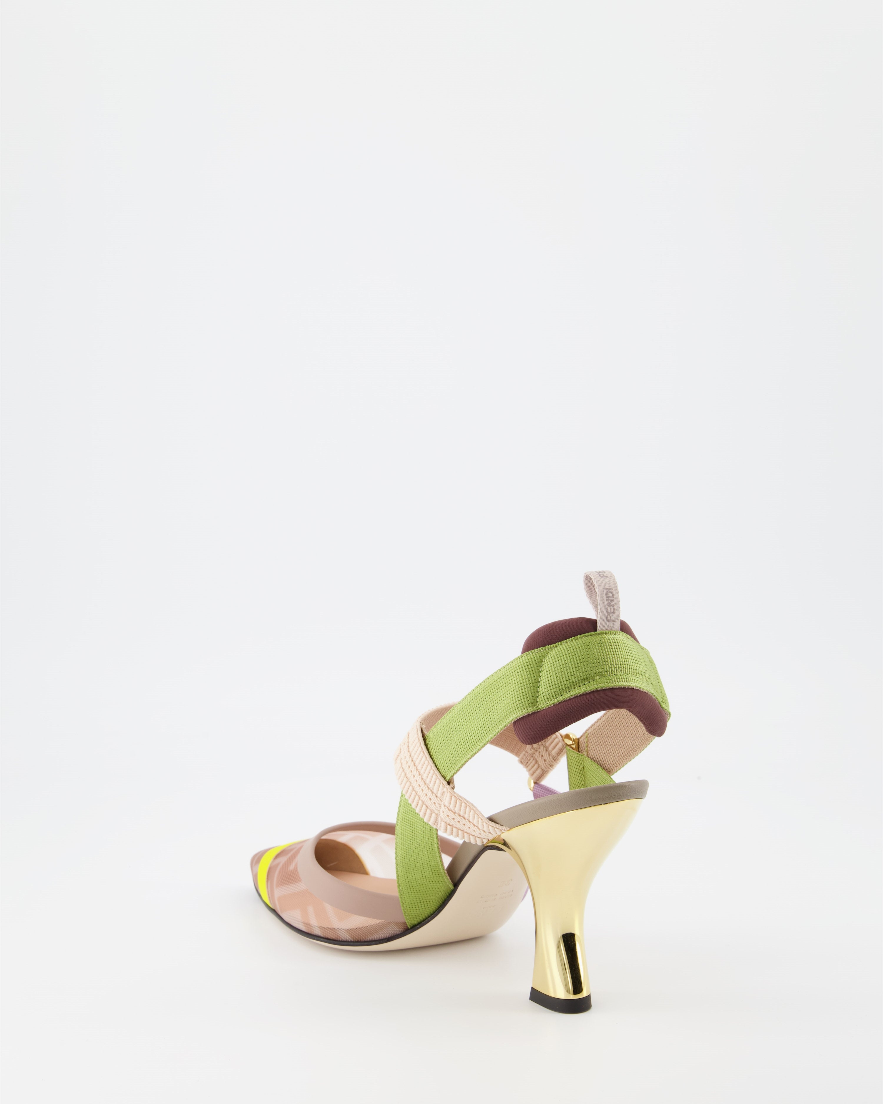 Escarpins Escarpins Colibrì Fendi Beige Femme