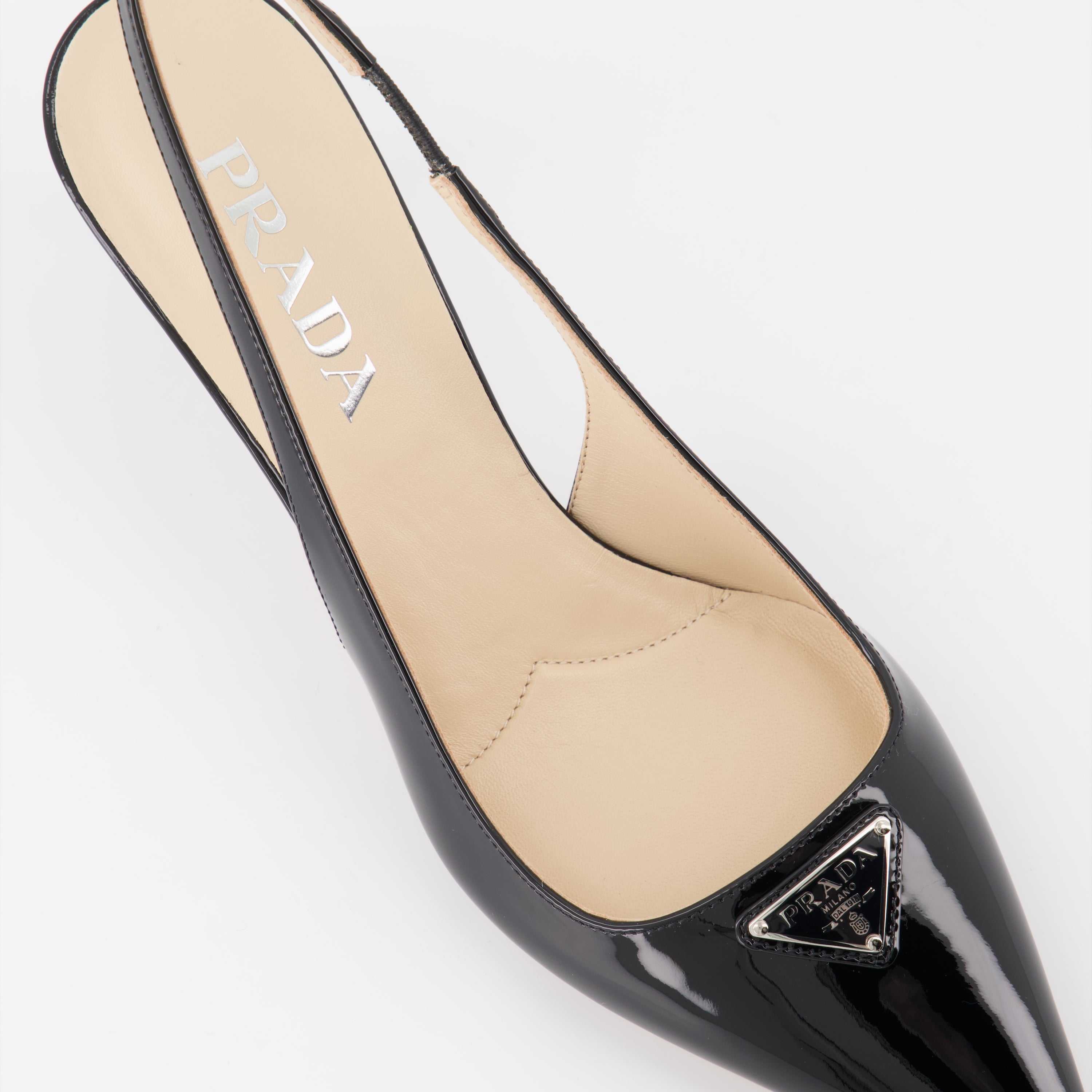 Escarpins en cuir verni