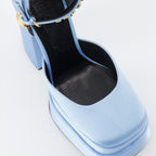 Escarpins Medusa Aevitas en satin bleu